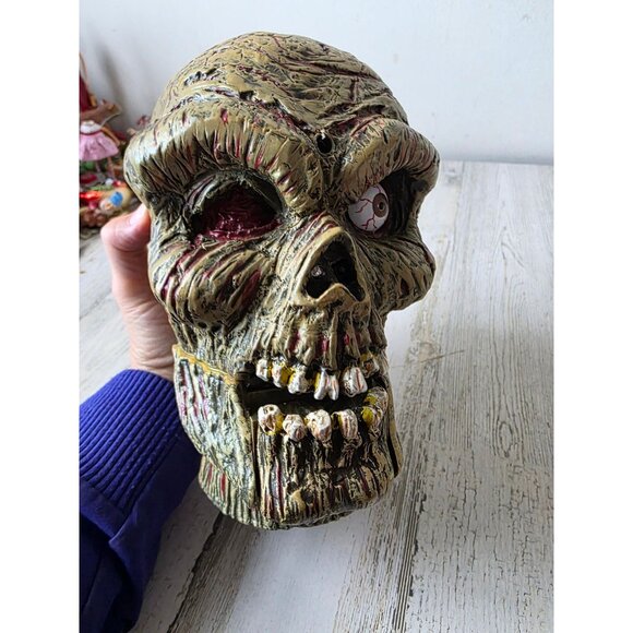 Vintage skull Halloween prop as is the course zombie life-size lifelike scary no - Picture 7 of 7